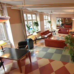 Fabrik - Vandrarhem